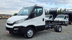 IVECO DAILY 35C13, facelift, 2300cc, 130 cp, chassis, 3.5t, 348.000 km certificati   , cruise control, EURO 5, 02/2015.